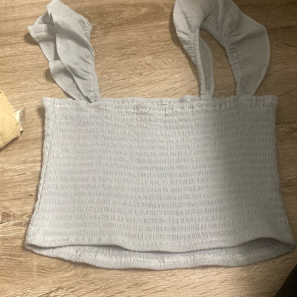Crop top